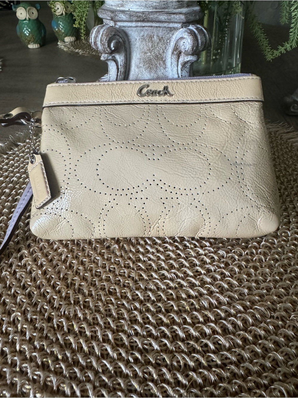 Coach Cream Perforated Leather Wristlet EXCELLENT Preloved Condition W/ Hangtag